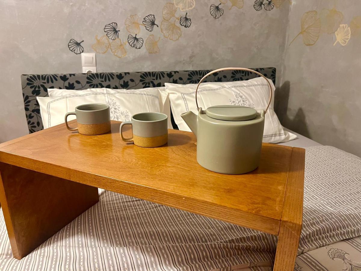 Cozy Tiny Apartment In The Heart Of Plaka 雅典 外观 照片